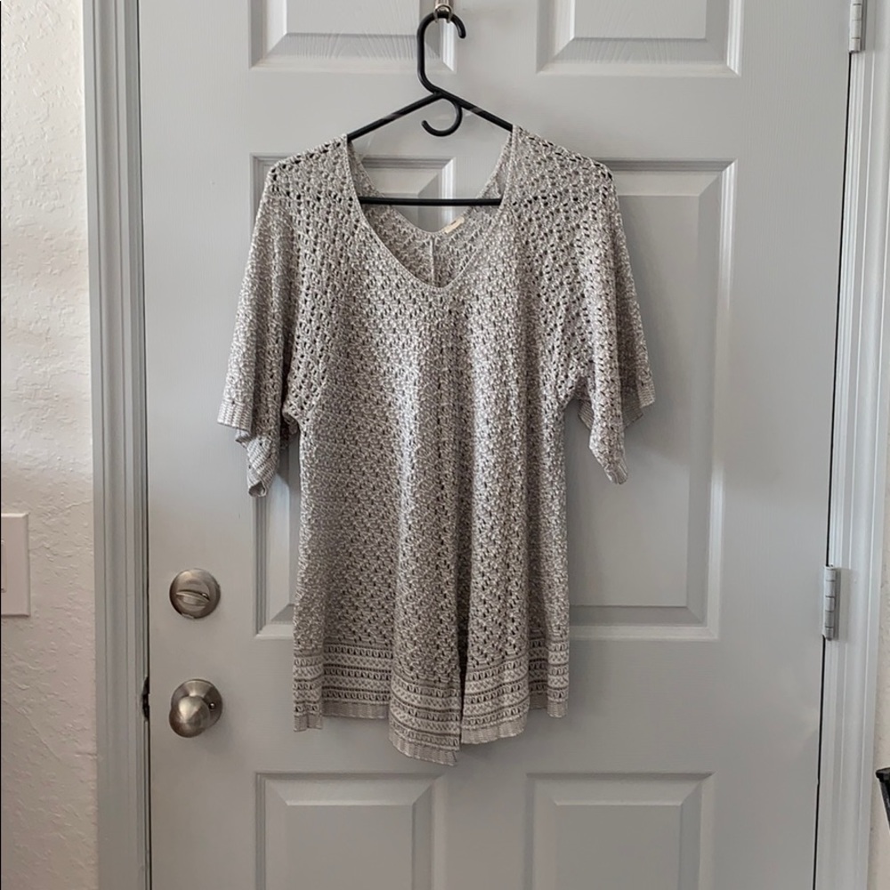 Grey sweater